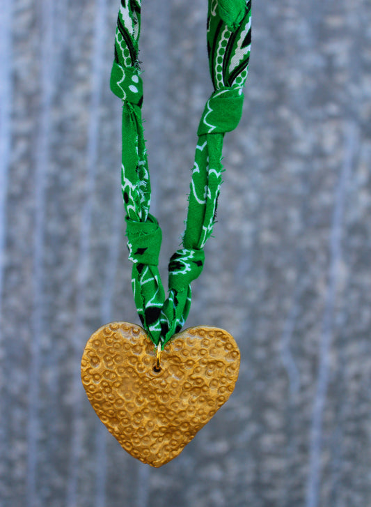 Green/Gold Speckled Heart Bandana Necklace