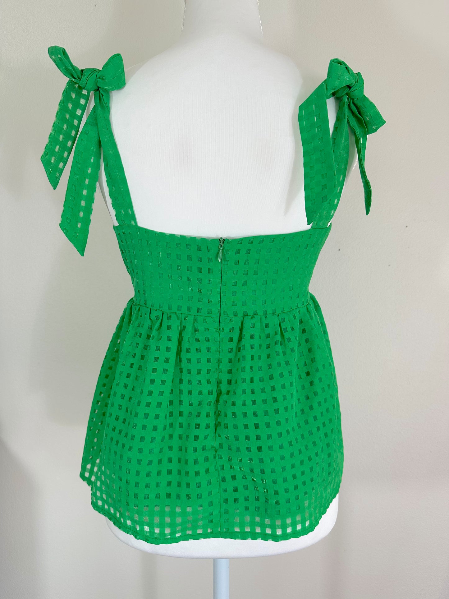 Kelly Green Tie Top